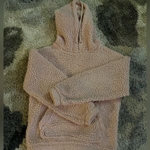 🛍️Fluffy Pink hoodie